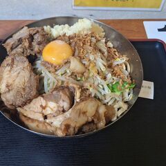 二郎ラーメン食べに行きませんか？ - 友達