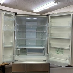 大型555L!! Panasonic NR-F568XG-N 2014年 6ドア冷蔵庫 の画像