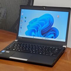 東芝 13インチ 使用超僅少【win10+win11 起動8秒 ...
