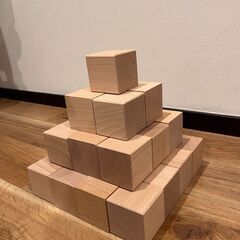 キュボロセット（Cuboro）（スタンダード、クゴリーノスタート、クゴリーノヒット、5 cm x 5 cmの木製積木 30個）の画像