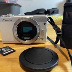 ミラーレス一眼　EOS M100 ボディの画像