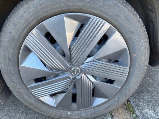 ニッサンノートE13前期純正16インチ鉄ホイール 夏タイヤ、キャップセット4本