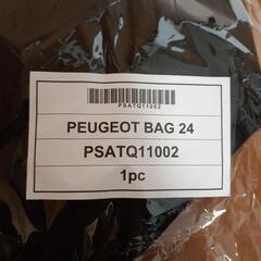 新品　プジョー バッグの画像