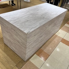 大理石テーブル