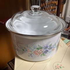 ホーロー　両手鍋　お玉付き　新品