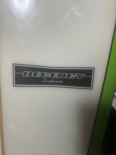 decencyサーフボード