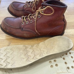 ソールが減ったレッドウイングを探しています👞