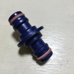 💧アイリスオオヤマホースパーツジョイント　ニップルマリーンブルーの画像