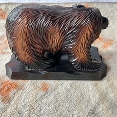 熊の置物の画像