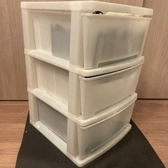 【売却済】3段連結　衣装ケース の画像