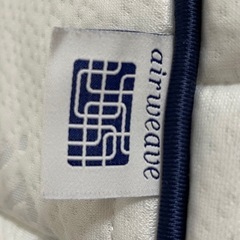 【譲ります】セミダブルの高級ベッドの画像