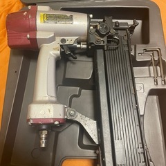 兼松 DUO-FAST フローリングタッカー KT-1150F 工具 ケース付 の画像