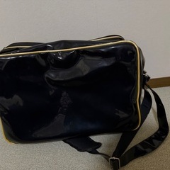 エナメルバッグ・スポーツバッグの画像