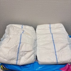 【お取引中の為、募集停止します】Lサイズ大人用オムツ、テープタイプの画像
