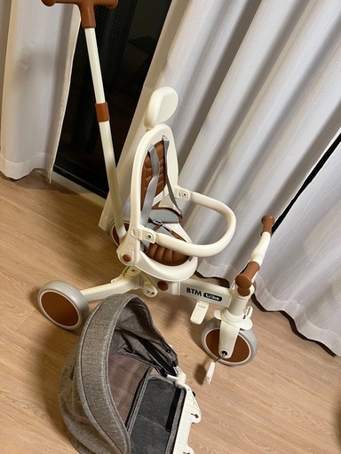 三輪車　新品　　　　