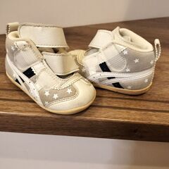 11.5㌢　アシックスシューズ　スクスク　アミュレファーストの画像