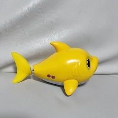 【日本未発売】ベイビーシャークバストイの画像