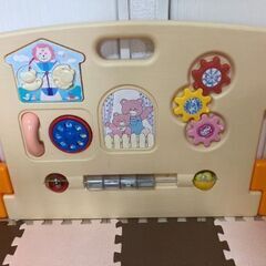 ベビーサークルの画像