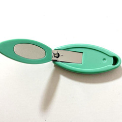 【送料無料】 楕円形 爪切り アクアライトブルーの画像