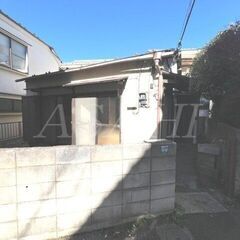 💕一戸建て5万円/月、民泊相談可！😲 ２Ｋ、28.09㎡🌟DIY必要ですが、原状回復費不要！🎀「西台」駅 徒歩18分💕社宅可　事務所使用可　SOHO使用可！🌞即入居可💕他にも格安物件多数あります！お問い合わせください！ 🌈 - 板橋区