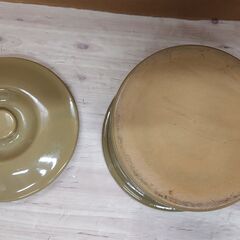 漬物保存容器（蓋付）　日本製　久松　保存容器　陶器　蓋付切立瓶　高さ15㎝（蓋無し13㎝） 直径22㎝（内径20㎝） 重量：3㎏の画像