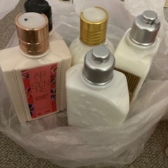 ボディミルク（ロクシタンジャポン）の画像