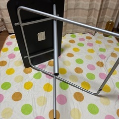 【取引相手決定】折りたたみテーブルの画像