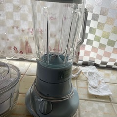 ミキサー、フライパン、食器、水切り