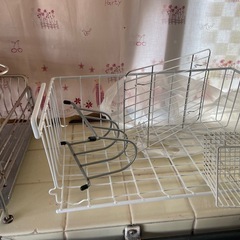 ミキサー、フライパン、食器、水切りの画像