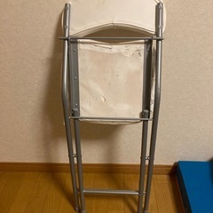 折り畳み椅子　チェア　の画像
