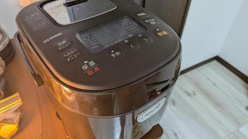 炊飯器