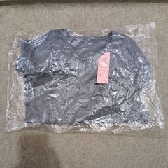 🍎未使用 ハローキティ セーターの画像