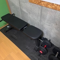 トレーニングベンチ＋ダンベル2つ＋マット