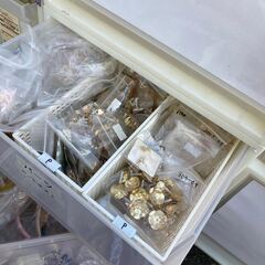 アクセサリー パーツ まとめ売り ピアス リング ブレスレット ネックレス チタン ジルコニア等 未使用 新品の画像
