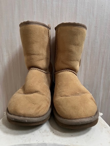 UGGムートンブーツ\n