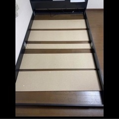 宇部市引取限定　ローベッド　セミダブル　ベッドフレーム　マットレスなし　コンセント付の画像
