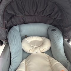 コンビ　ネムリラ オートスウィング bedi long ハイローチェアの画像