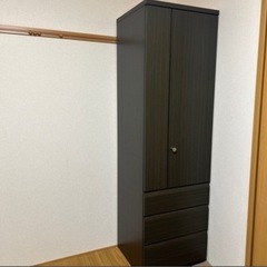 ニトリの洋服タンス美品