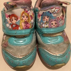 プリキュア靴無料