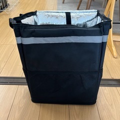 配達バック