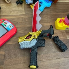 戦隊モノのおもちゃ
