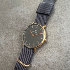 DW アナログ腕時計 36mmブラックの画像