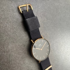 DW アナログ腕時計 36mmブラックの画像