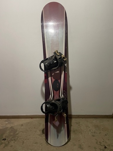 winterstick 159cmとスノーボードとサロモンのバインディング