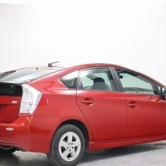 真っ赤なプリウスじゃ🥸の画像
