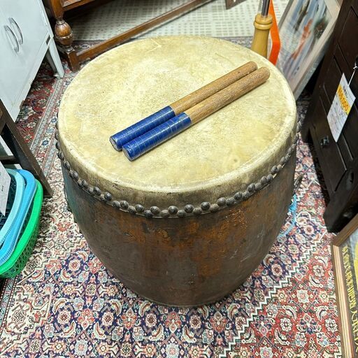 レトロ 和太鼓 バチ二本付き 面：直径 約50ｃｍ