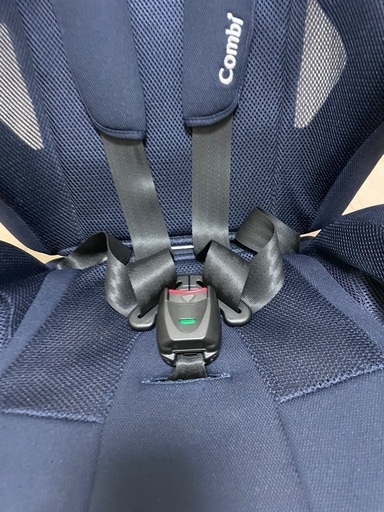 【お取引中】超美品 コンビ チャイルドシート