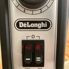 デロンギ　パネルヒーター　動作確認OKの画像
