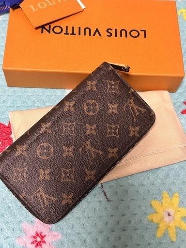 LV財布