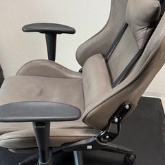 ゲーミングチェア　中古の画像